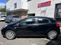 Gebraucht Kia Rio Edition 7 109 PS (80 kW) 2013 Schwarz Limousine