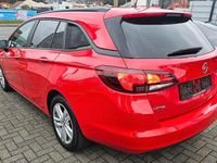 Gebraucht Opel Astra 110 PS (80 kW) 2019 Rot Kombi