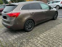 gebraucht Kia Ceed Ceed /1.6 CRDi 128 Spirit