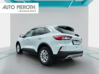 Gebraucht Ford Kuga Titanium 224 PS (164 kW) 2022 Weiß SUV