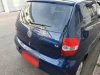 Second-hand VW Fox 75 CP (55 kW) 2006 Albastru Hatchback
