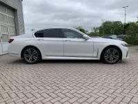 Gebraucht BMW 740 M Sport 340 PS (250 kW) 2020 Weiß Limousine
