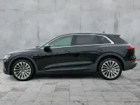 Gebraucht Audi e-tron S-Line 300 kW (408 PS) 2022 Schwarz SUV