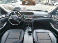 Gebraucht Mercedes E200 183 PS (134 kW) 2011 Schwarz Kombi