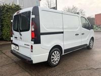 Gebraucht Opel Vivaro 120 PS (88 kW) 2016 Casabl/arctic/eisweiss/kaolin Van / Kleinbus