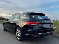 Gebraucht Audi A4 Advanced 190 PS (139 kW) 2019 Schwarz Kombi