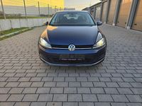 Gebraucht VW Golf VII Highline 125 PS (91 kW) 2016 Blau Kleinwagen
