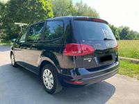 Gebraucht VW Sharan 140 PS (102 kW) 2014 Schwarz Van / Kleinbus