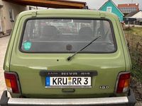 Gebraucht Lada niva 64 PS (47 kW) 1996 Grün SUV