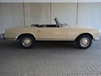 Gebraucht Mercedes W113 150 PS (110 kW) 1967 Beige Cabrio