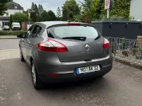 Gebraucht Renault Mégane Dynamique 116 PS (85 kW) 2014 Grau Limousine