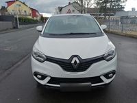 Gebraucht Renault Scénic IV 140 PS (102 kW) 2019 Weiß Van / Kleinbus