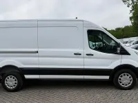 Używany Ford Transit Trend 131 KM (96 kW) 2022 Biały Minivan