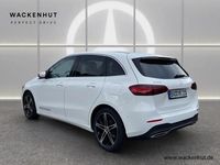 Gebraucht Mercedes B200 Advanced 163 PS (119 kW) 2025 Weiß Van / Kleinbus
