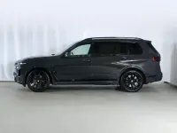 Gebraucht BMW X7 M Sport 530 PS (389 kW) 2024 Grau SUV