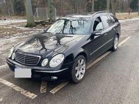 Gebraucht Mercedes E280 Elegance 177 PS (130 kW) 2005 Schwarz Kombi