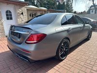 gebraucht Mercedes E63 AMG DESIGNO MATT+PANO+SOFTCL+VOLL