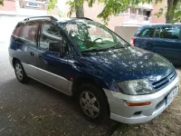 Gebraucht Mitsubishi Space Runner 136 PS (100 kW) 1999 Blau Van / Kleinbus