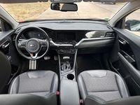 Gebraucht Kia Niro 105 PS (77 kW) 2019 Blau SUV