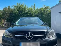 Gebraucht Mercedes C180 Avantgarde 156 PS (114 kW) 2012 Schwarz Limousine
