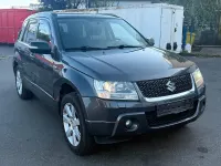Gebraucht Suzuki Grand Vitara 129 PS (94 kW) 2013 Silber SUV