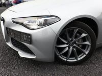 Gebraucht Alfa Romeo Giulia Ti 190 PS (139 kW) 2020 Grigio silverstone metallic grigio silverstone metallic Limousine