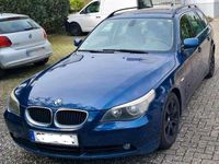 Gebraucht BMW 525 177 PS (130 kW) 2006 Blau Kombi