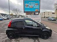 Gebraucht Peugeot 107 Filou 68 PS (50 kW) 2012 Schwarz Kleinwagen