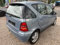 Gebraucht Mercedes A160 Elegance 102 PS (75 kW) 2004 Blau Van / Kleinbus