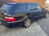 Gebraucht Mercedes E320 204 PS (150 kW) 2004 Schwarz Kombi