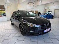 Gebraucht Opel Astra Edition 105 PS (77 kW) 2017 Schwarz Limousine