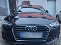 Gebraucht Audi A4 150 PS (110 kW) 2018 Schwarz Kombi