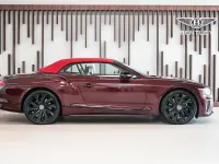 Neu Bentley Continental Mulliner 782 PS (575 kW) 2026 Rot Cabrio