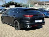 Gebraucht Kia ProCeed GT-Line 136 PS (100 kW) 2020 (1k) zilinaschwarz met. Kombi