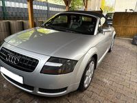 Gebraucht Audi TT Roadster S-Line 179 PS (131 kW) 2001 Silber Cabrio