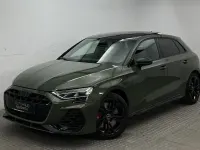 Gebraucht Audi S3 Ambiente 333 PS (244 kW) 2024 Distriktgrün (metallic) Limousine