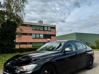 Second-hand BMW 320 2012 Negru Berlinǎ