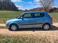 Gebraucht Skoda Fabia 69 PS (50 kW) 2009 Blau Kleinwagen