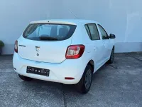Gebraucht Dacia Sandero Lauréate 90 PS (66 kW) 2014 Weiß Limousine