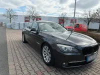 Gebraucht BMW 740 306 PS (225 kW) 2012 Andere farben Limousine