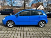 Gebraucht VW Polo 70 PS (51 kW) 2009 Blau Kleinwagen