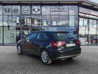 Gebraucht Audi A3 Attraction 105 PS (77 kW) 2013 Schwarz Limousine