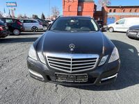 Gebraucht Mercedes E250 204 PS (150 kW) 2011 Schwarz Kombi