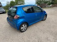 Gebraucht Toyota Aygo 2009 Blau Kleinwagen