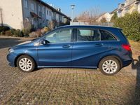 gebraucht Mercedes B180 B 1807G-DCT Vollausstattung 1. Hand Scheckheft