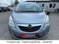 Używany Opel Meriva Active 140 KM (102 kW) 2013 Srebrny Minivan