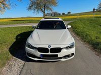Usado BMW 330e Performance 252 HP (185 kW) 2017 Branco Sedan