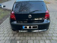 Gebraucht BMW 116 122 PS (89 kW) 2009 Schwarz Kleinwagen