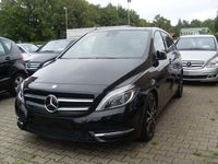 Gebraucht Mercedes B220 184 PS (135 kW) 2014 Schwarz metallic Kleinwagen