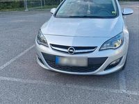 Gebraucht Opel Astra 120 PS (88 kW) 2015 Grau Kombi